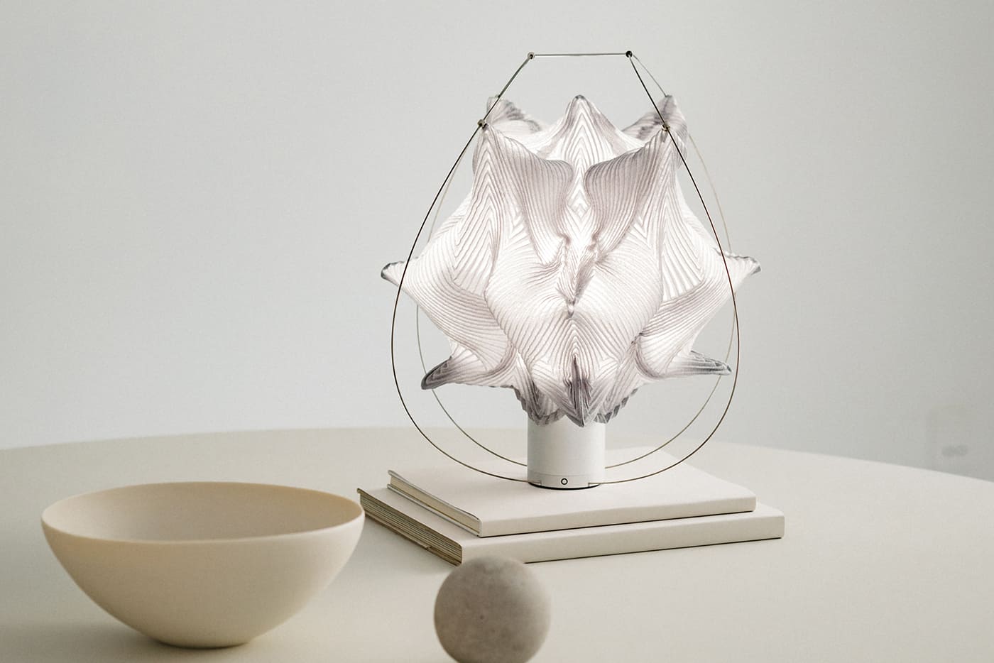 Cloth and Wire Lamps by A-POC ABLE ISSEY MIYAKE and Atelier Oï