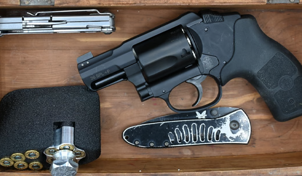 REVIEW: SMITH WESSON BODYGUARD 2.0 .38 SNUB NOSE REVOLVER