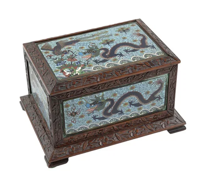 CHINESE CARVED WOOD AND CLOISONNE ENAMEL BOX 19th Century Height 5.5