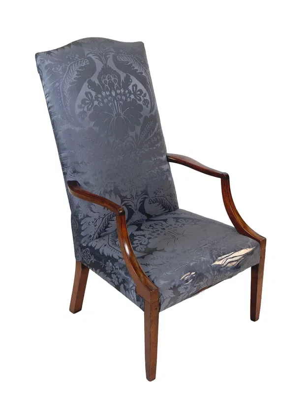 FEDERAL MAHOGANY LOLLING CHAIR Massachusetts, Circa 1800 Back height 47
