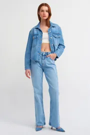 Low-Waist Flare Jeans