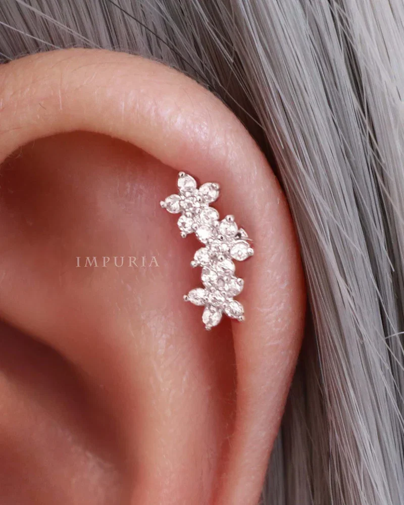 Gardenia Flat Back Stud lifestyle