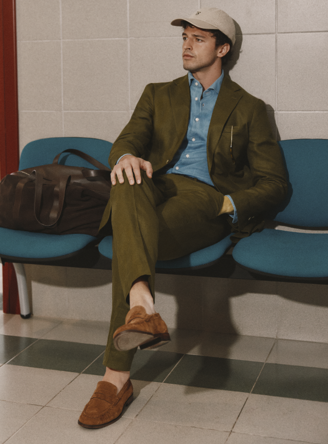 Tailored Fit Olive Linen Suit