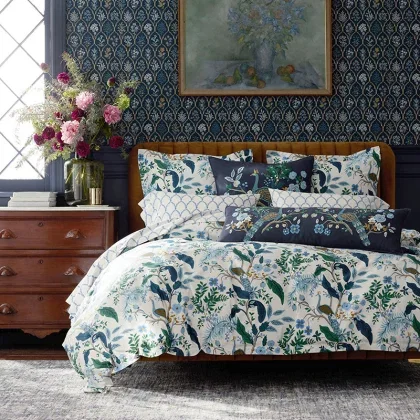 Image of Peacock Classic Smooth Sateen Comforter
