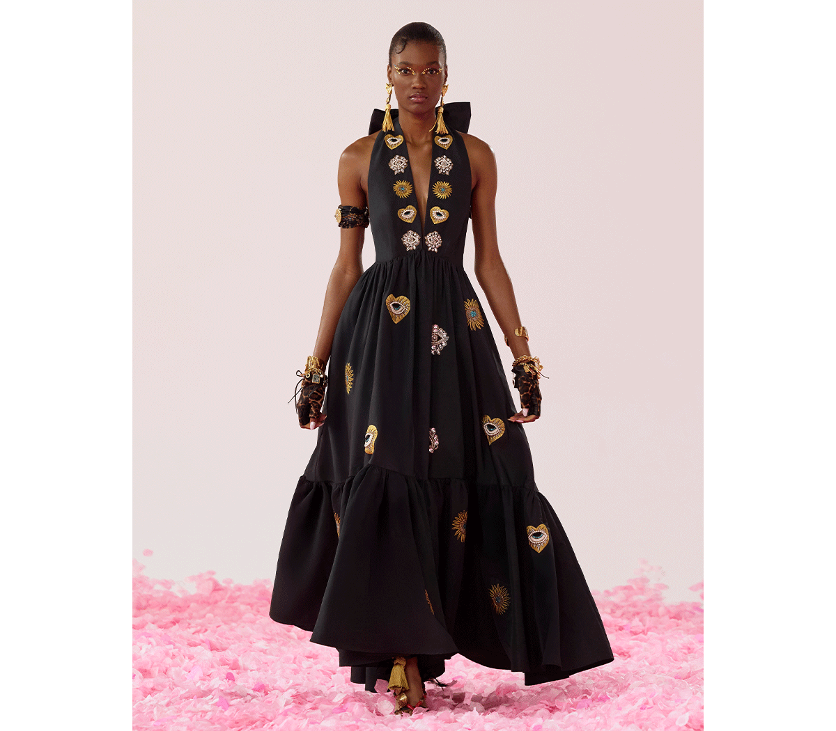BLACK TIE SOIREÉ