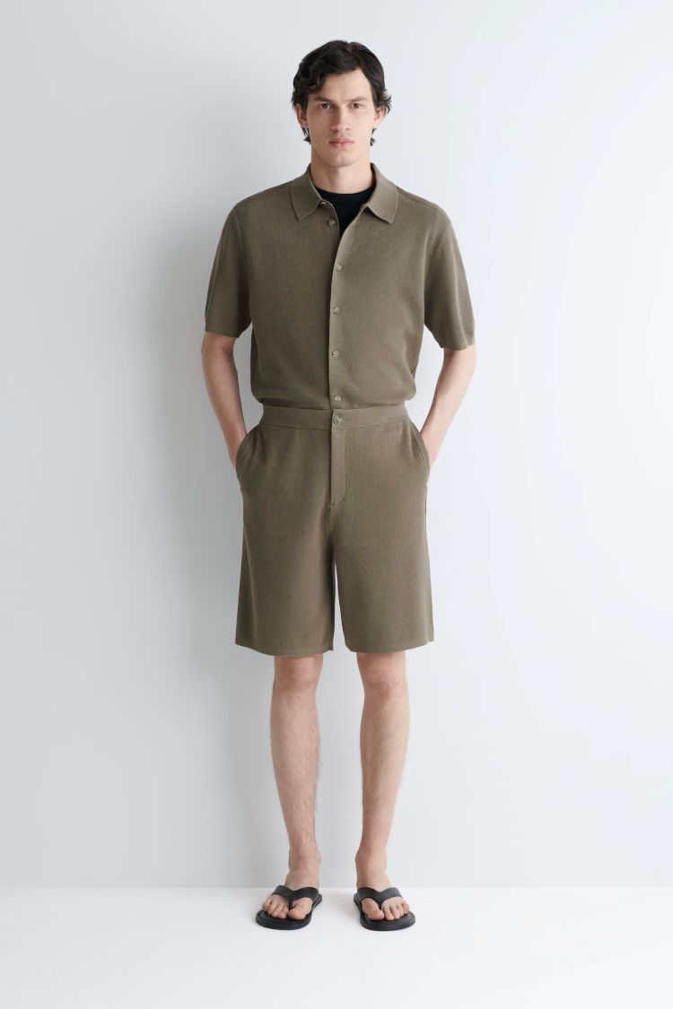 Khaki short
