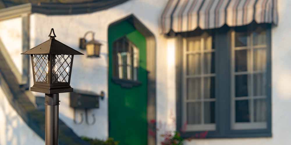A traditional cottage post lamp.