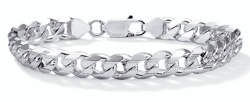 Silver chain link bracelet. 