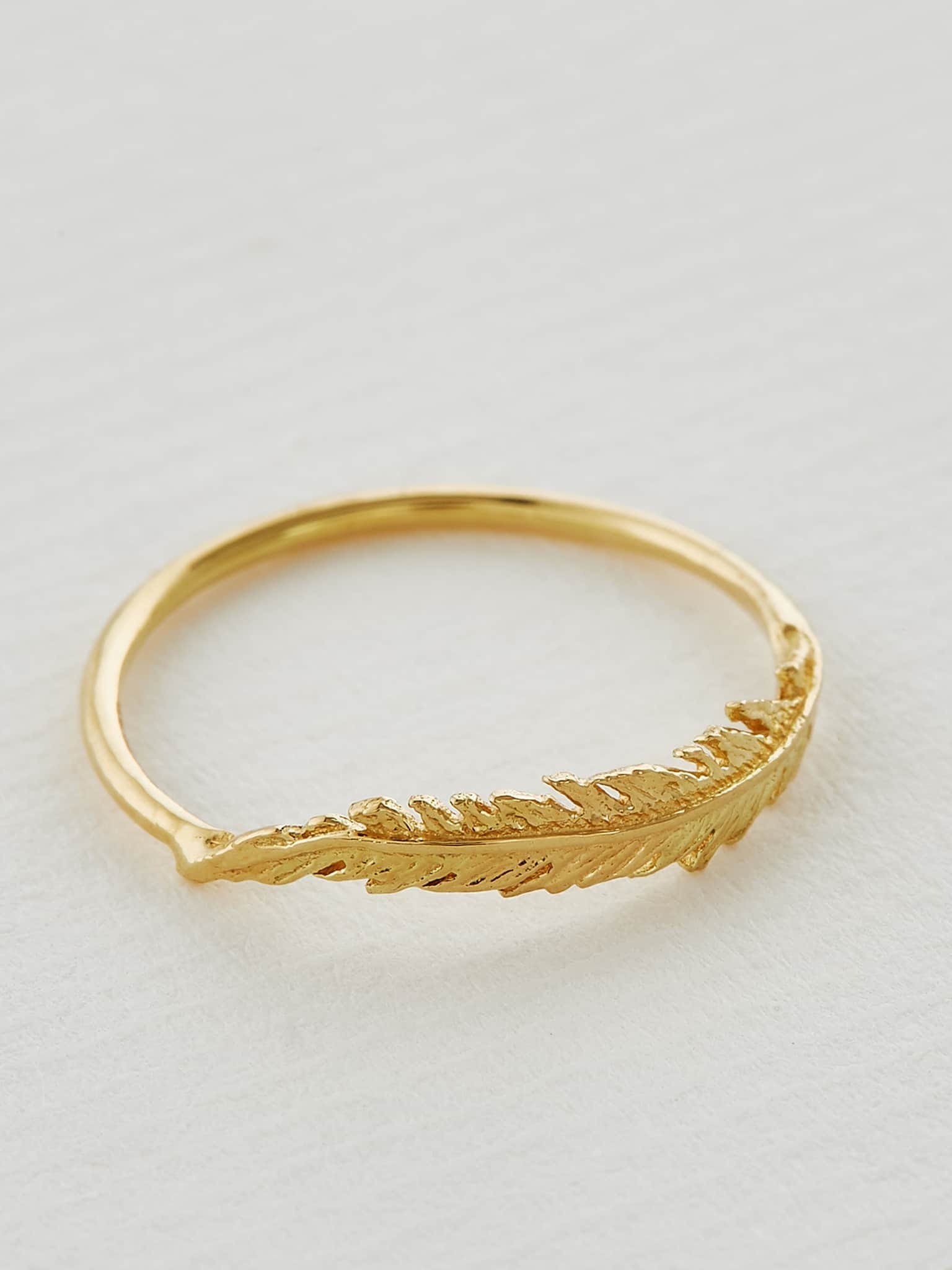 Plume Wisp Ring