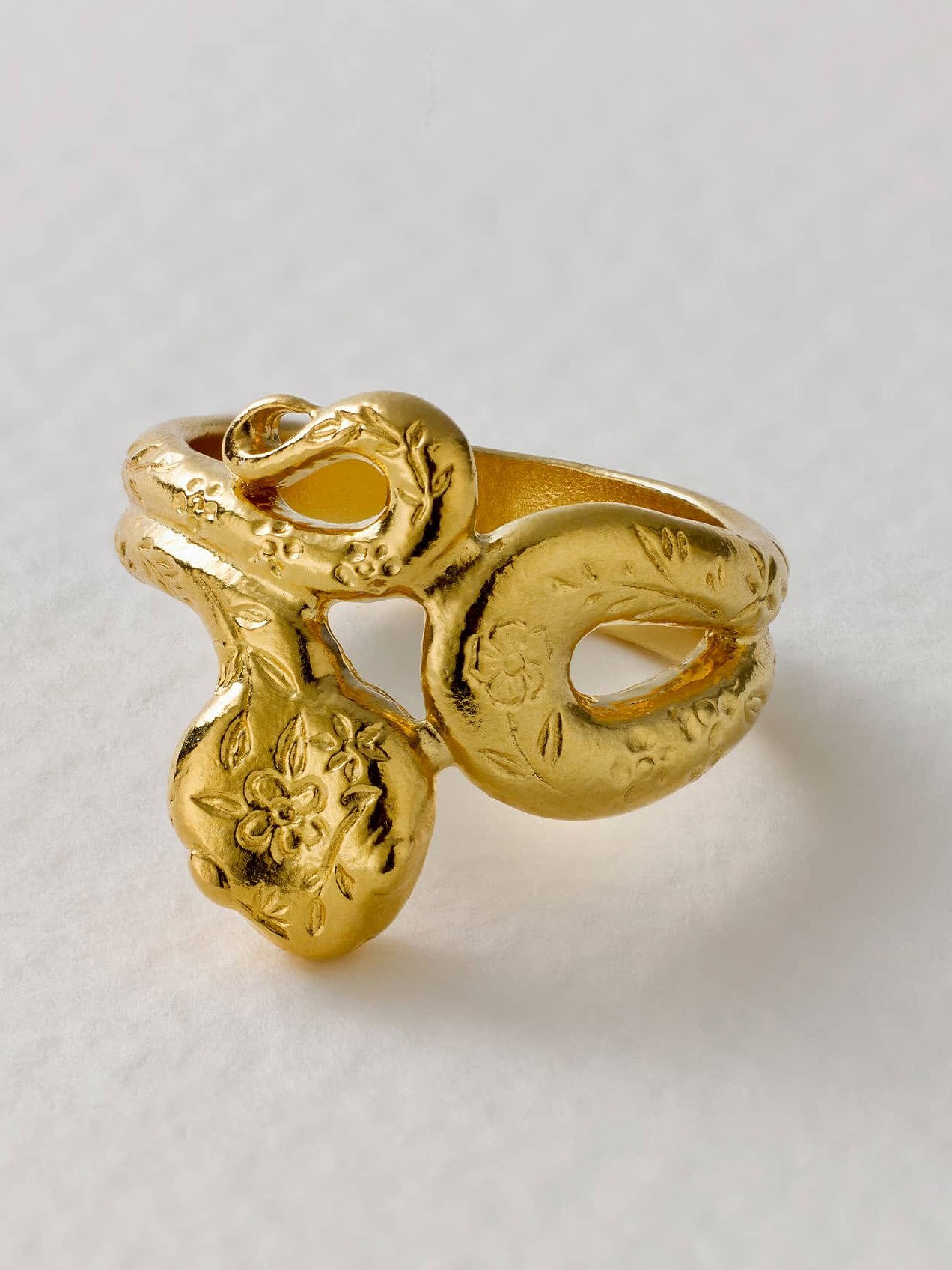 Floral Engraved Snake Ring
