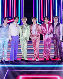 BTS - Bangtan Boys