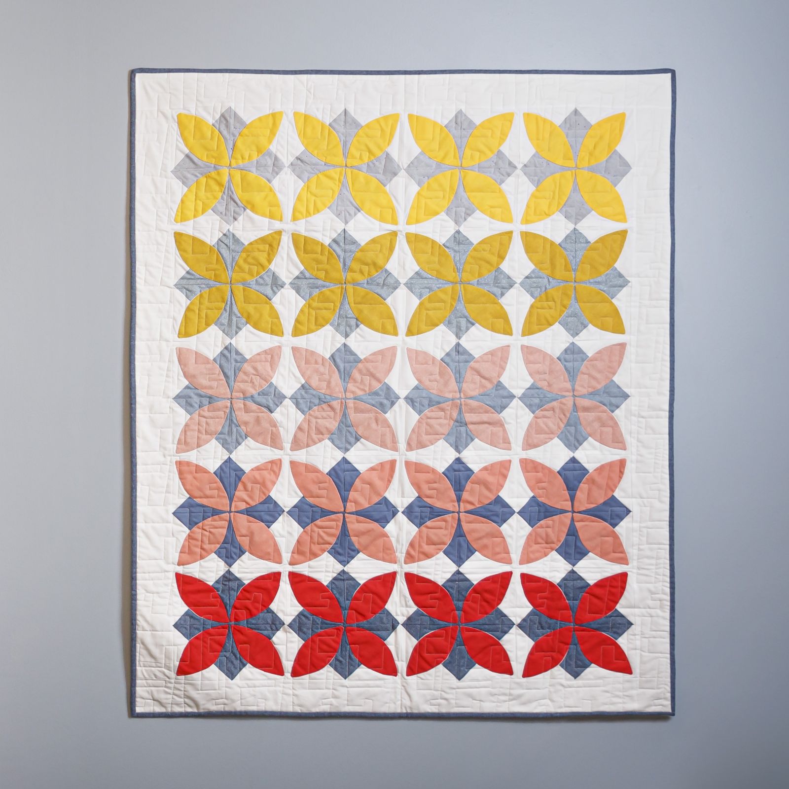 Main Squeeze Quilt Pattern by Missouri Star