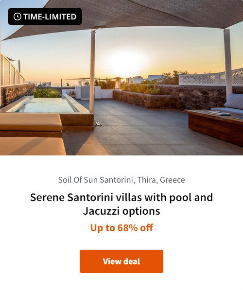 Serene Santorini villas with pool and Jacuzzi options