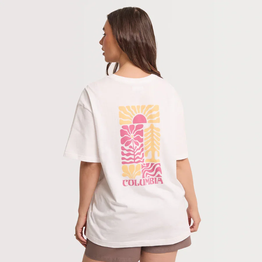 Columbia Women's Rolling Bend™ Graphic Oversized T-Shirt