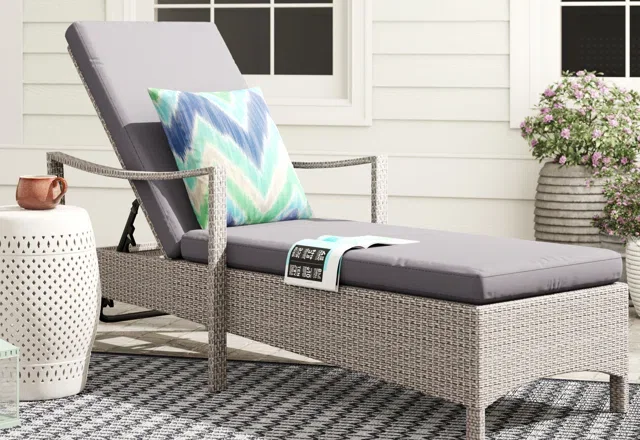 Offers on Sun Loungers