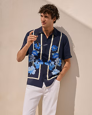 Seersucker Floral Border Short Sleeve Shirt
