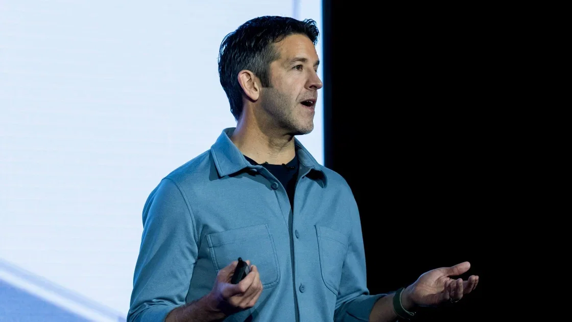 Tired of the Same iPhone Design? Apple's New CEO May Shake Things Up