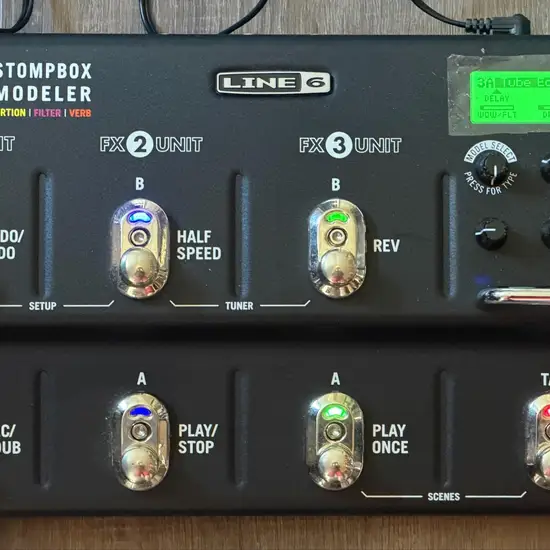 Line 6 M9 Stompbox Modeler Pedal