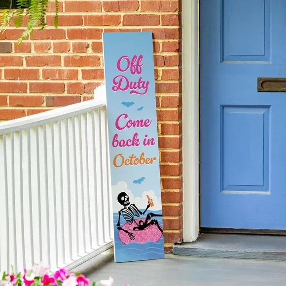 Summerween Porch Leaner Pool "Off Duty", 46"H