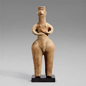 An Amlash Pottery Female Figure
