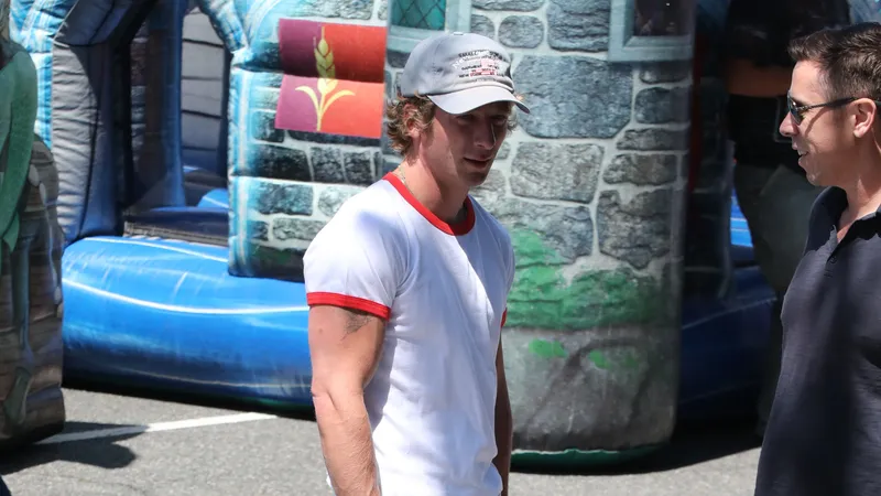 Jeremy Allen White
