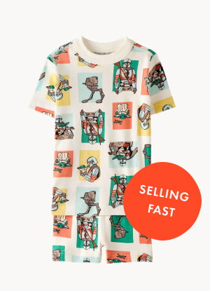 STAR WARS™ HannaJams™ Pajama Set | The Mandalorian and Grogu Comic