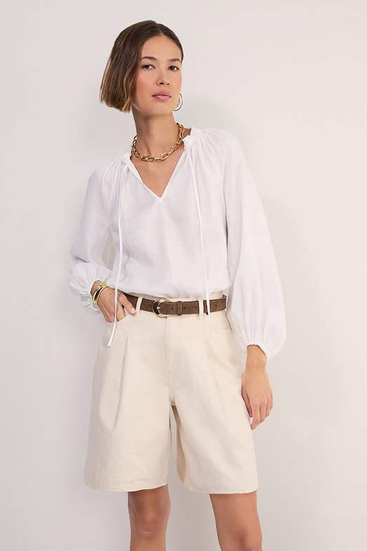 Lula Pleat Front Denim Long Short - Ecru