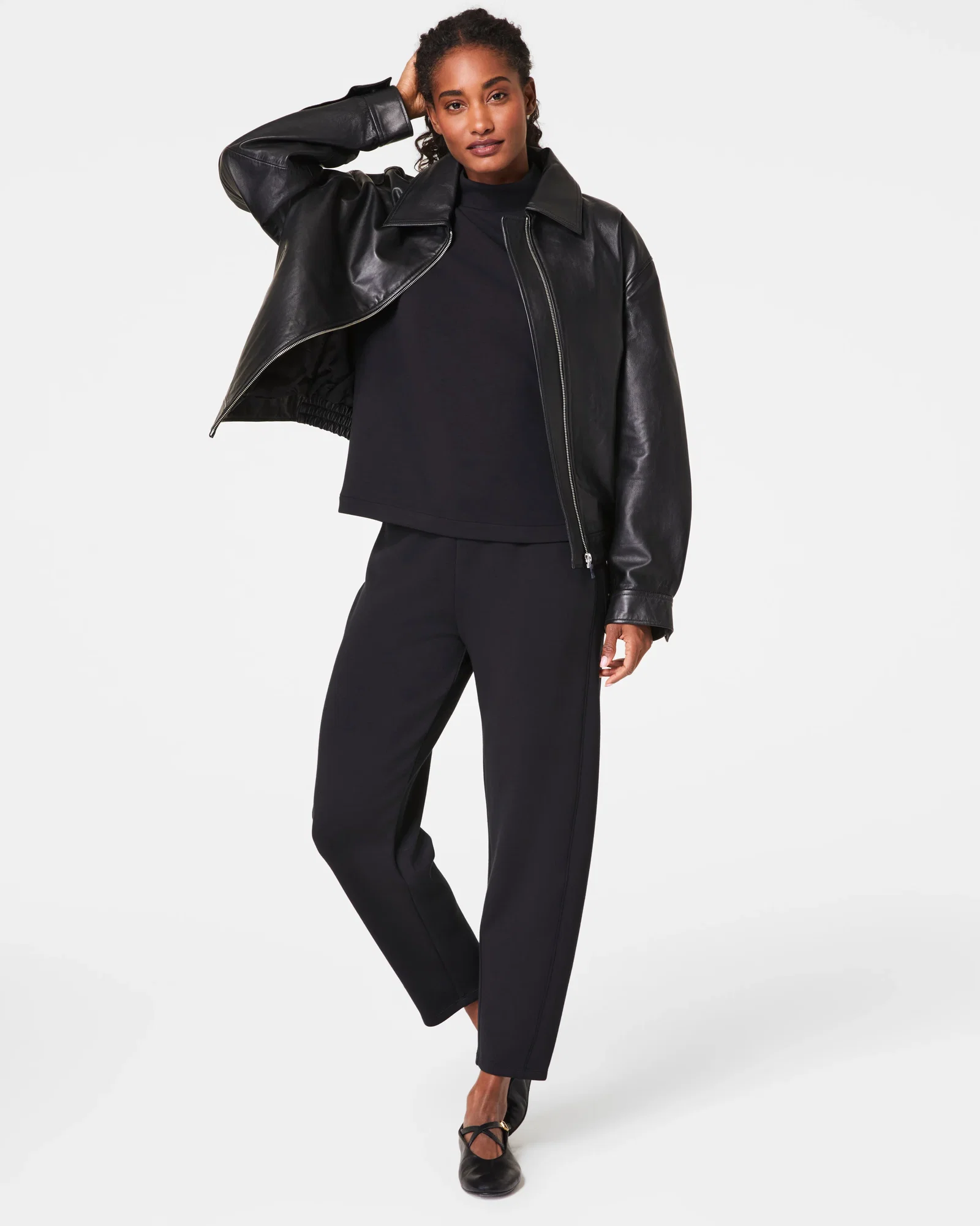 Image of Spanx Women's SPANX AirEssentials Barrel Leg Pants in Black