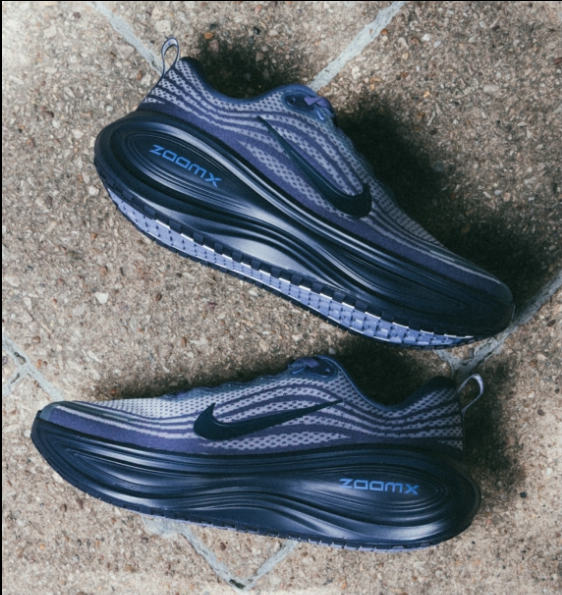 Nike	Vomero 18