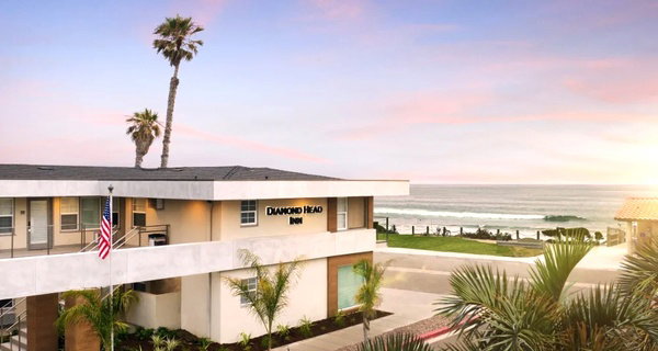 Walk to the beach, shops & dining in laid-back OB