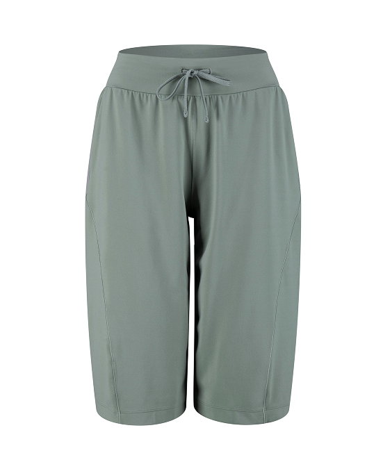 Groove Mid-Rise Relaxed Bermuda Short