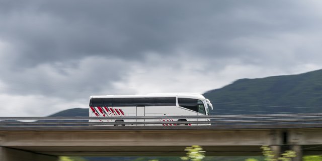 bus scolaire contresens autoroute