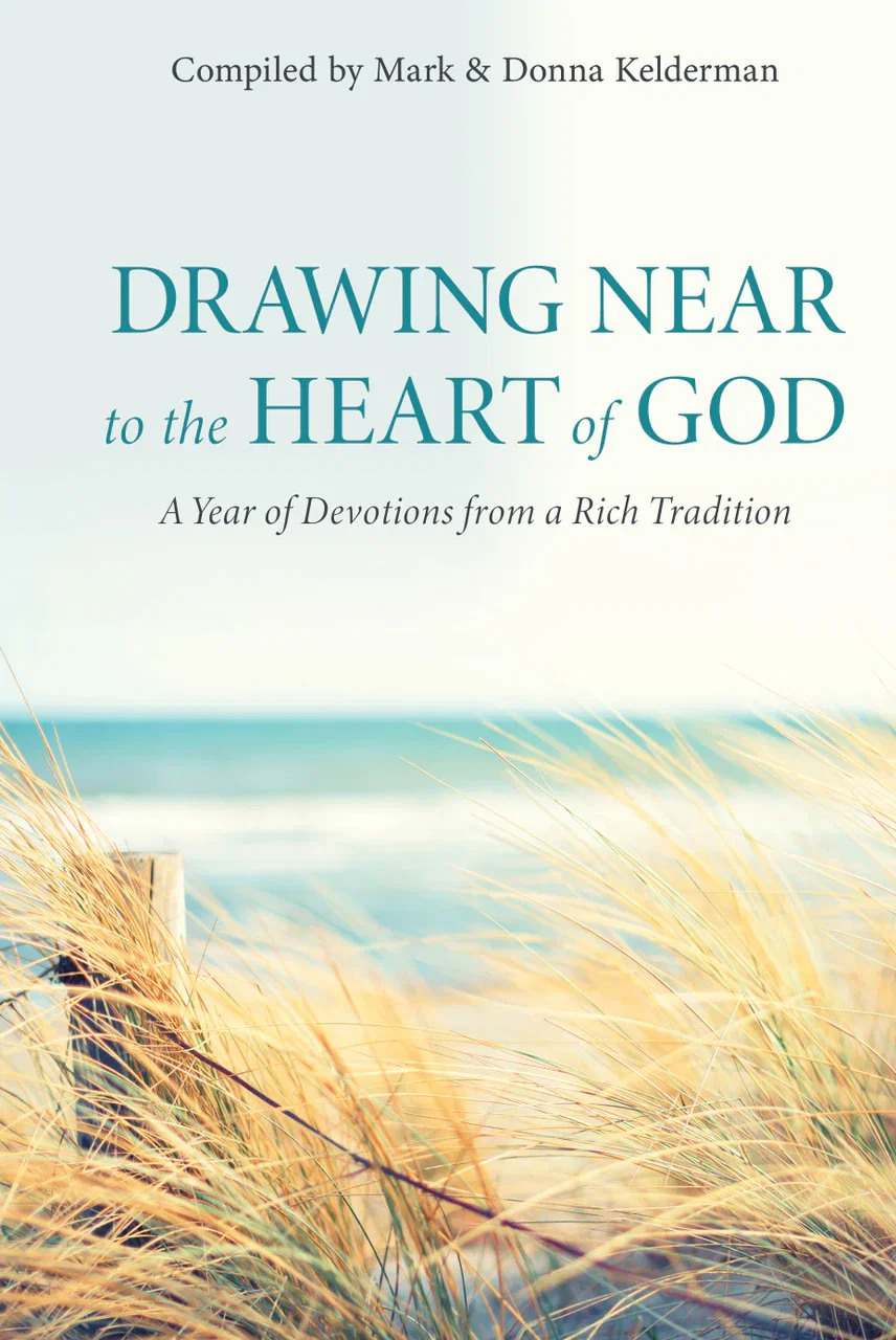 Image of Drawing Near to the Heart of God: A Year of Devotions from a Rich Tradition (Kelderman)