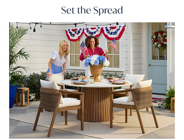 Set the Spread Outdoor Furniture Lifestyle Image