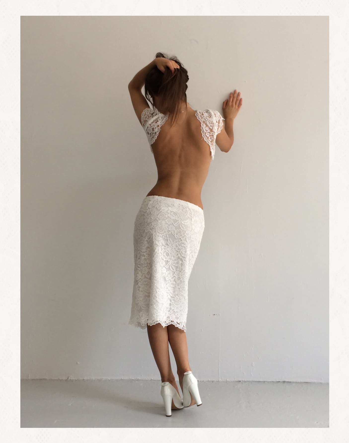 honeymoon lace midi skirt