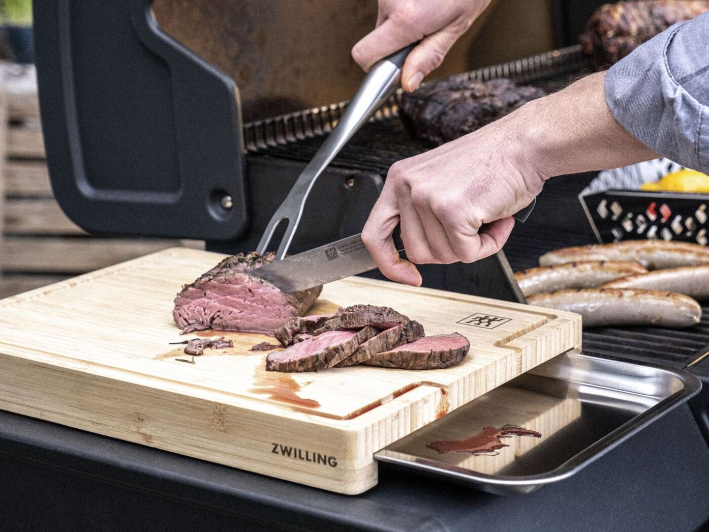 Perfect for grilling and carving.