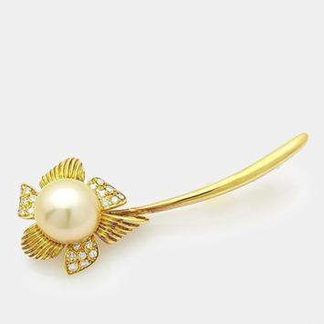 18k Yellow Gold Pearl Diamond 