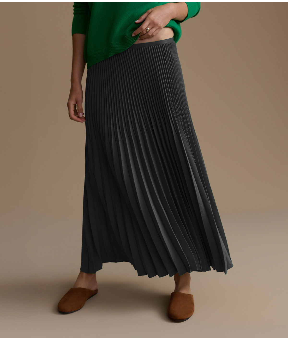 Pleated Skirt