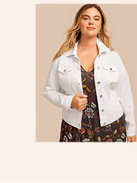 Model wearing maurices clothing.