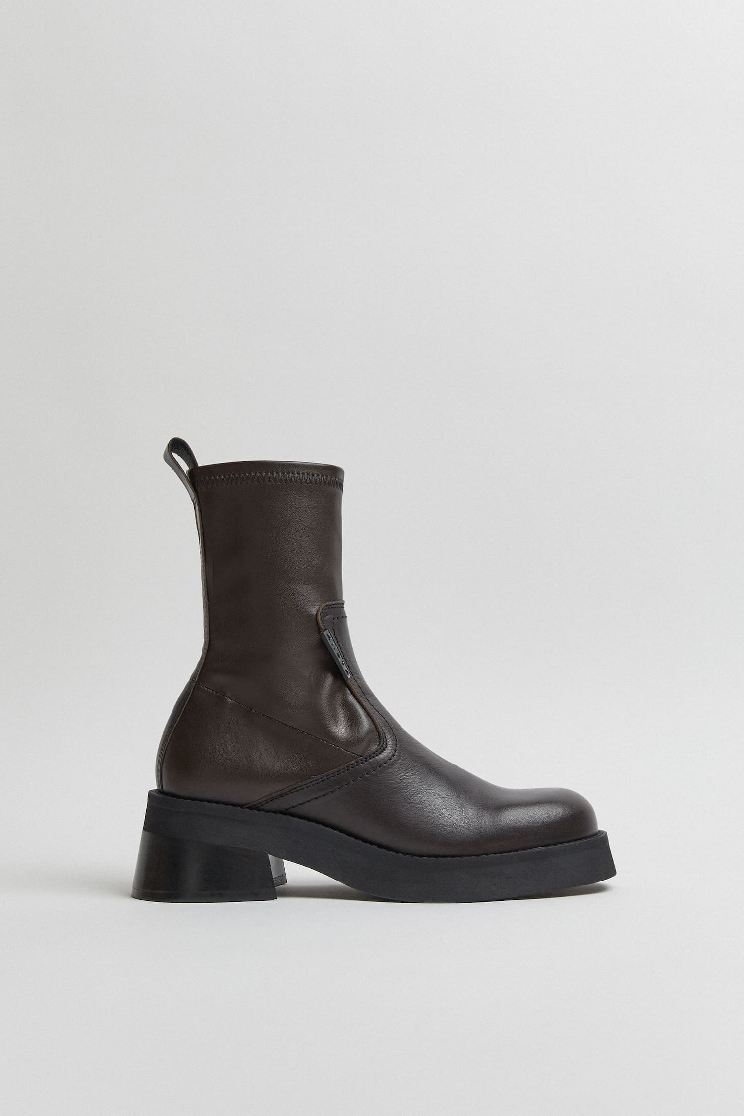 OLIANA BOOTS