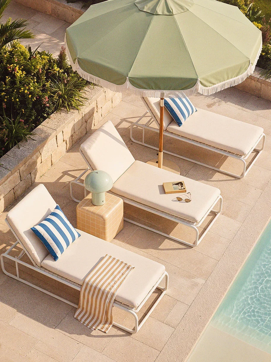 The Vintage Pool Club de Westwing Collection