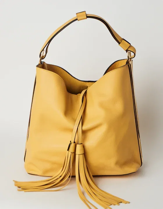 SHOP TOTE BAGS