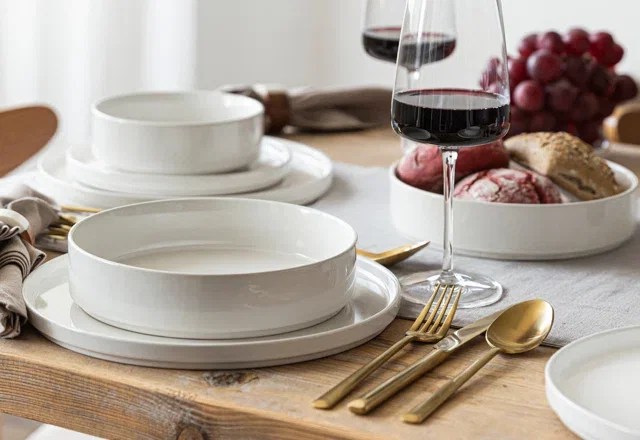 White Dinnerware