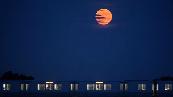 Here's how to see June's Strawberry Moon light up the sky | CNET