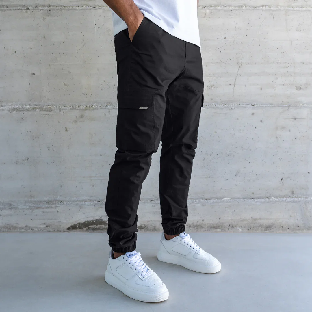 Image of Rivero Cargo Pants - Black