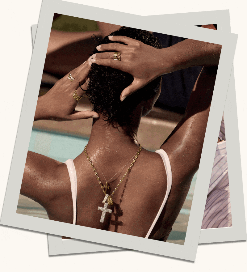 Polaroid slideshow with models wearing layered necklaces. $250 OFF* purchases of $1,000 or more. Click to Shop Sale