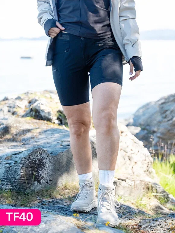 Lett og fleksibel turshorts