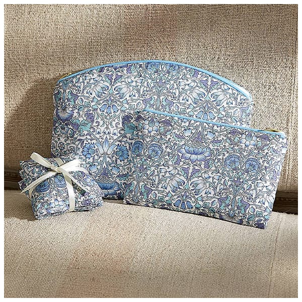  30179 Lodden Pair of Cosmetic Bags £28.50   £19.50 