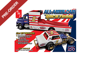 Ford LN 8000 Transported & 1965 Modified Mustang Model Kit