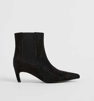 Gusset kitten heel boots